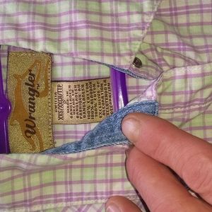 Wrangler long sleeve snap button up shirt